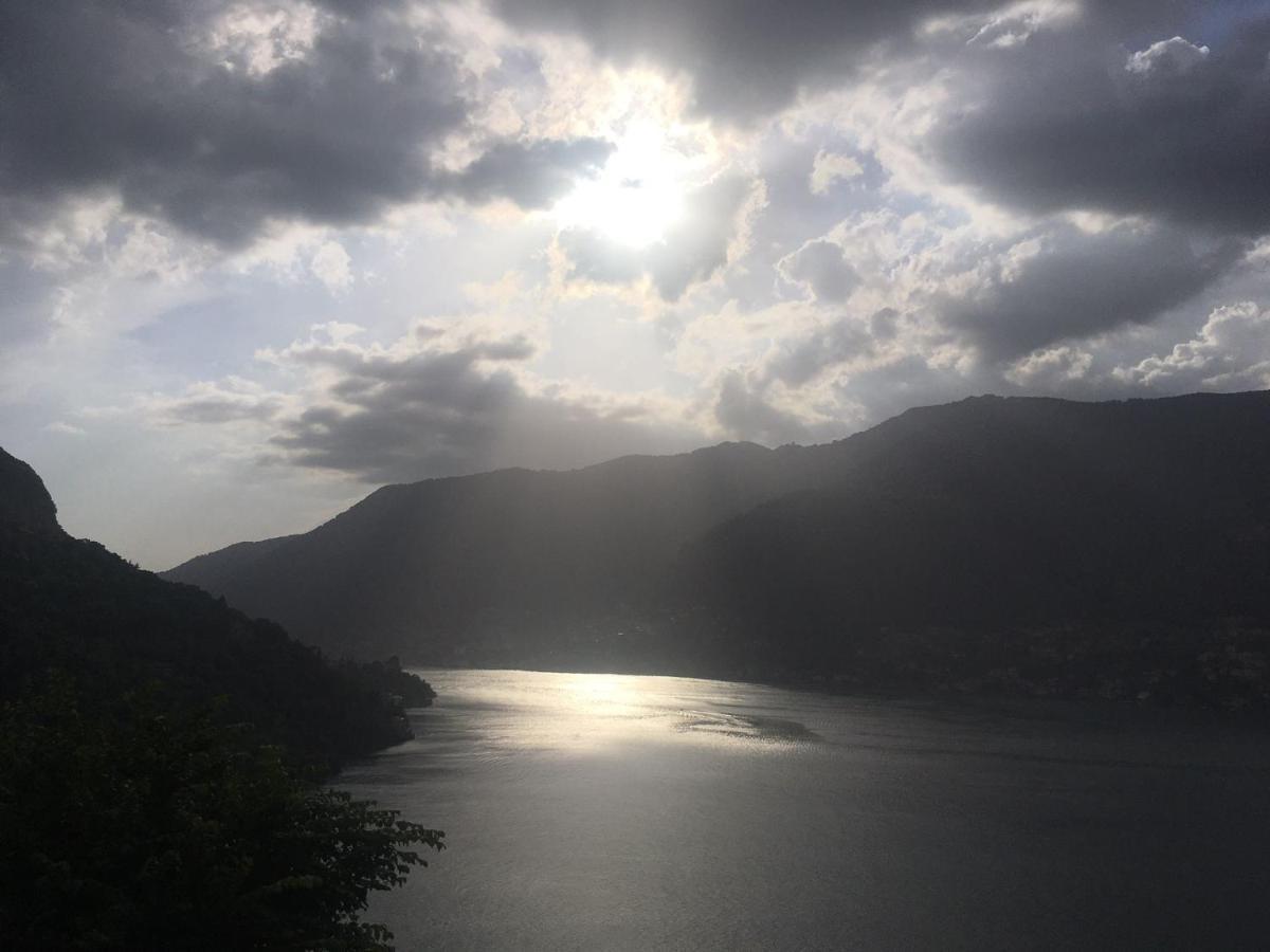 Top Lake View Faggeto Lario Exteriör bild